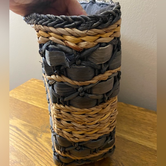 Vintage corn husk purse with 3 sections. - Picture 4 of 9